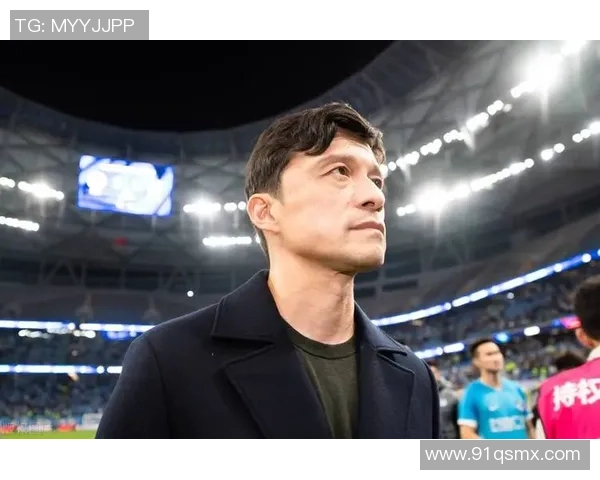 国内足球明星楚乔最新照片曝光引发球迷热议与关注